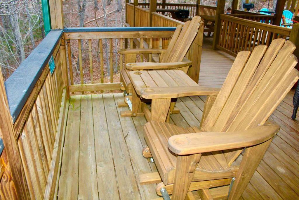 Red Rooster Family Cabin W/Hot Tub+Fire Pit+View Franklin Exterior foto